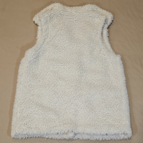 Thread & Supply Sherpa Vest Womens Fluffy Snap Teddy Bear Ivory‎ Size Small - Picture 10 of 12